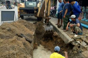 3 พ.ย.62 ซ่อมท่อ​ ถ. สุรนารี